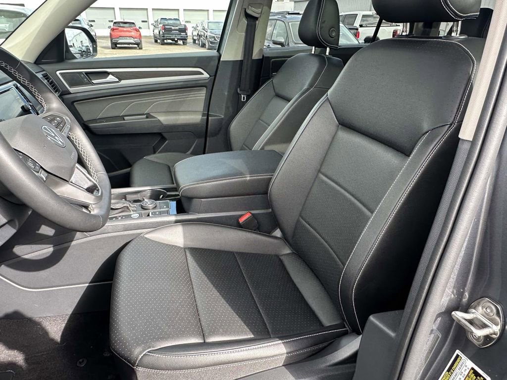 Certified 2023 Volkswagen Atlas SE w/ Panoramic Sunroof Package image 20