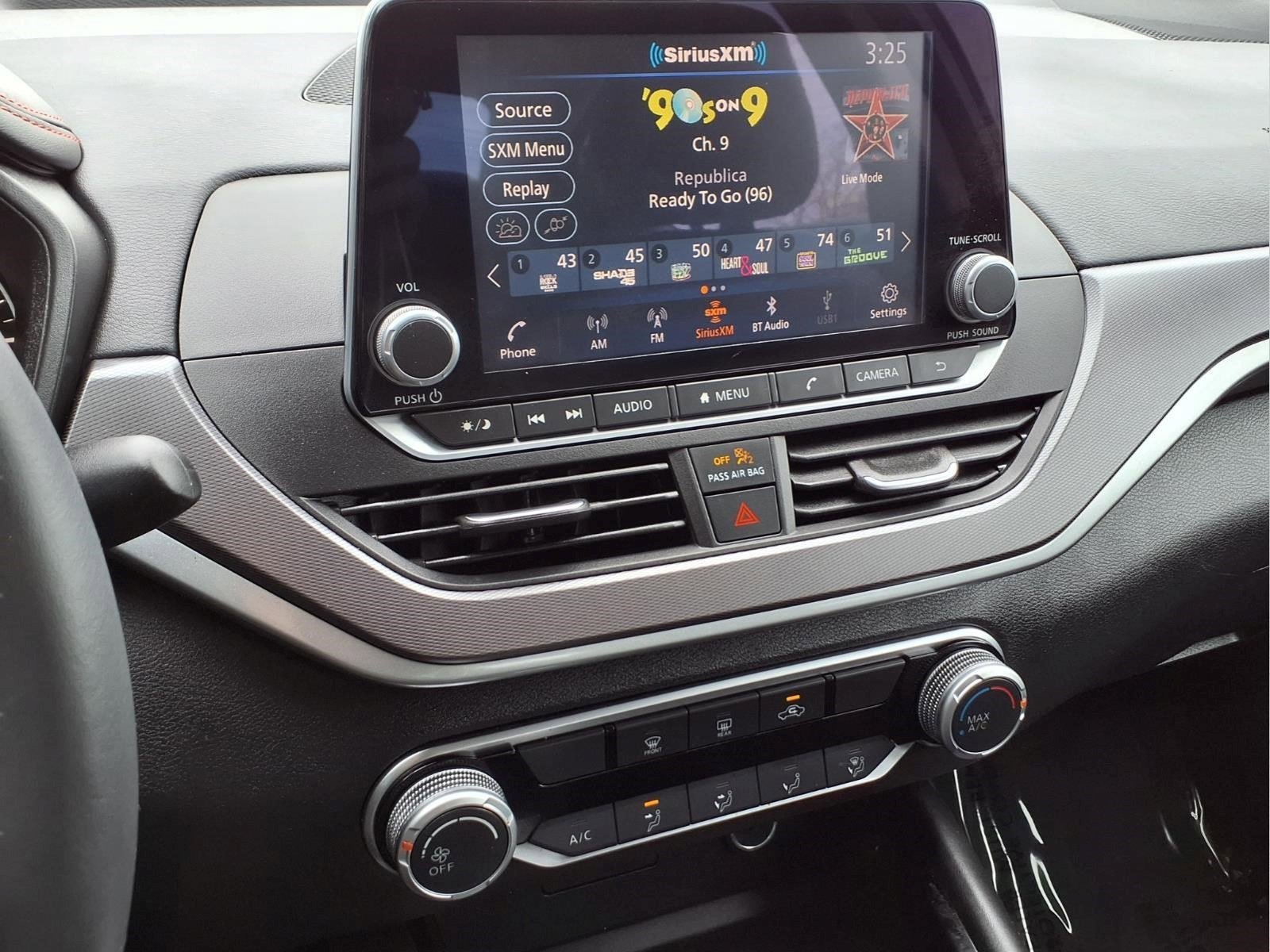 Certified 2023 Nissan Altima 2.5 SR image 25