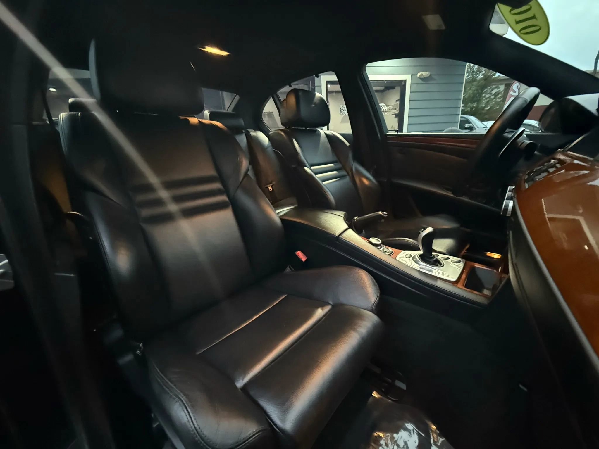 Used 2010 BMW M5 image 31