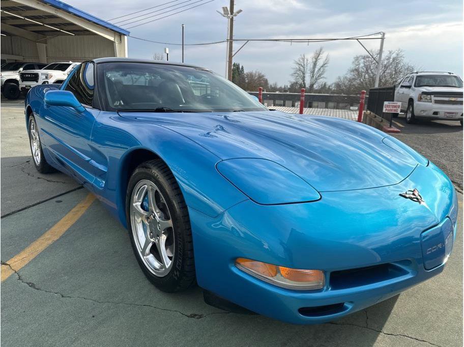 Used 2000 Chevrolet Corvette Coupe w/ Memory Pkg image 4