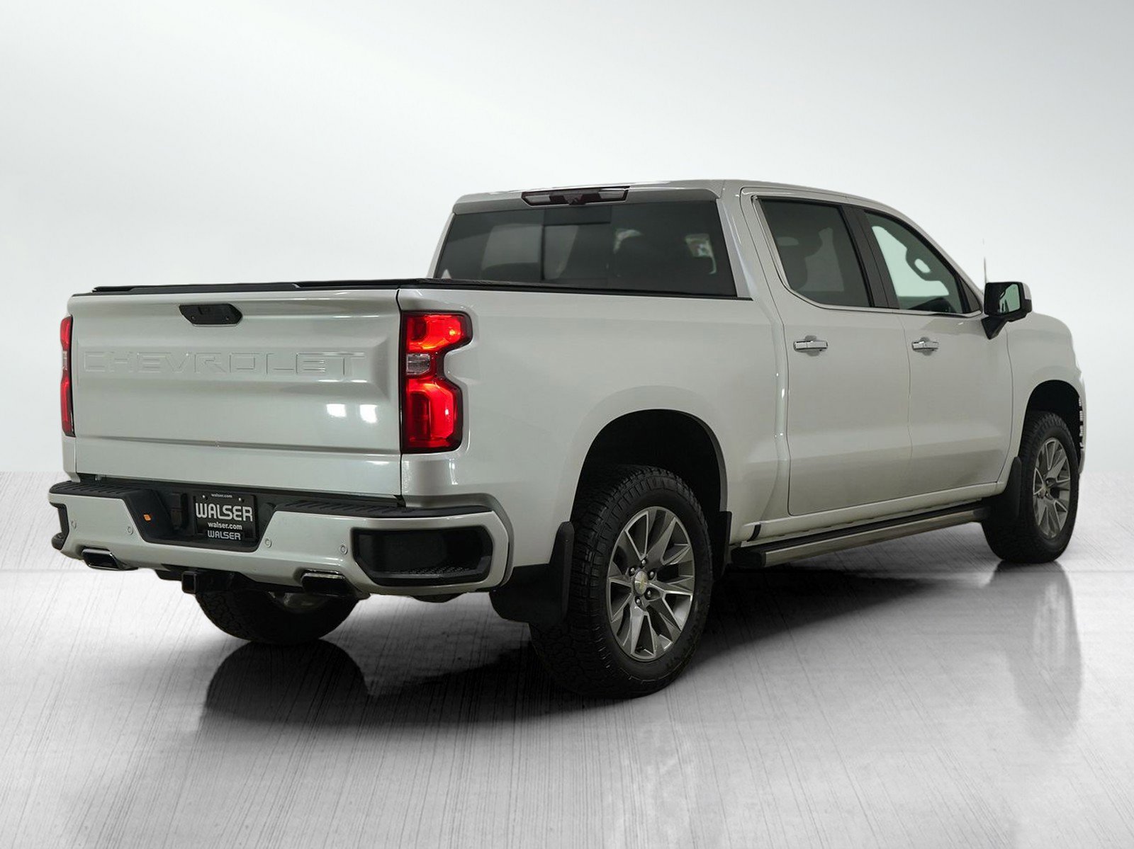 Used 2020 Chevrolet Silverado 1500 High Country image 5
