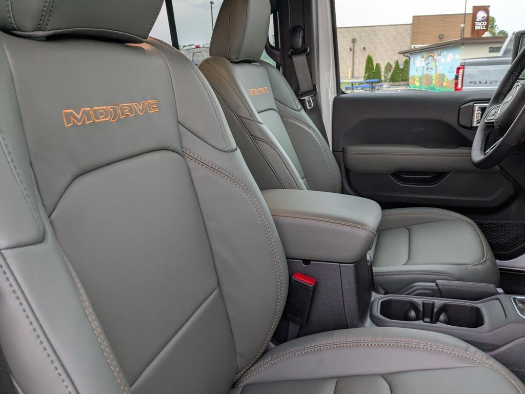 New 2026 Jeep Gladiator Mojave AWD/4WD image 6