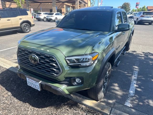 Certified 2021 Toyota Tacoma TRD Off-Road w/ TRD Premium Off Road Package AWD/4WD image 23