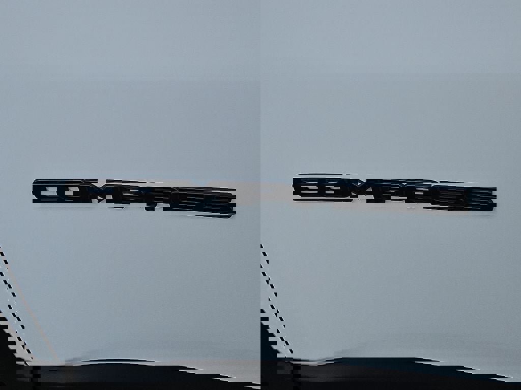 New 2026 Jeep Compass Latitude image 14