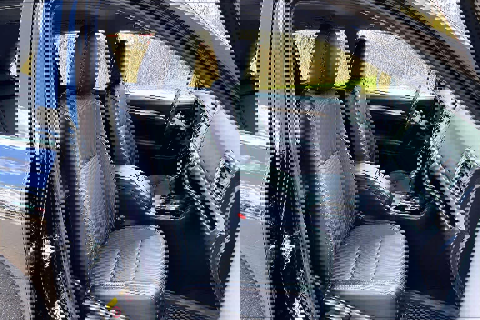 Certified 2018 Toyota Highlander Plus w/ Carpet Mat Package (TMS) AWD/4WD image 8