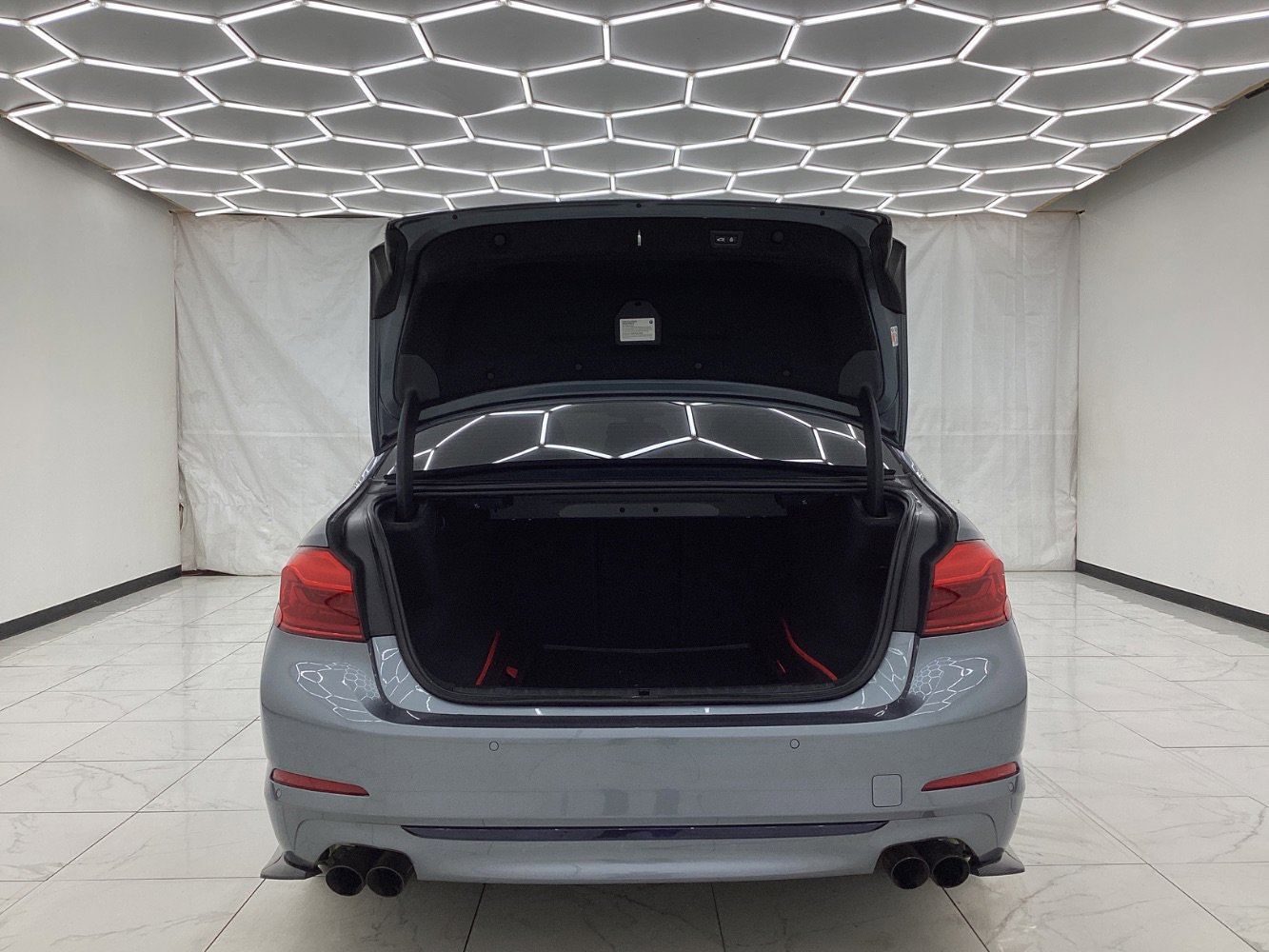 Used 2019 BMW 540i xDrive w/ Convenience Package image 44