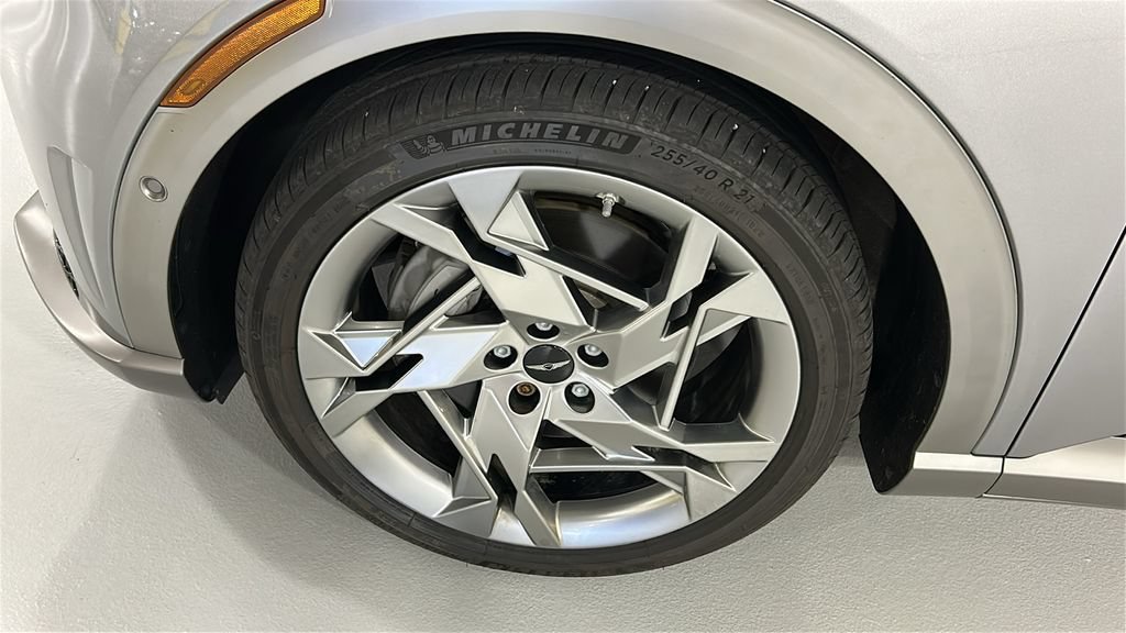 Used 2023 Genesis GV60 Performance AWD/4WD image 8