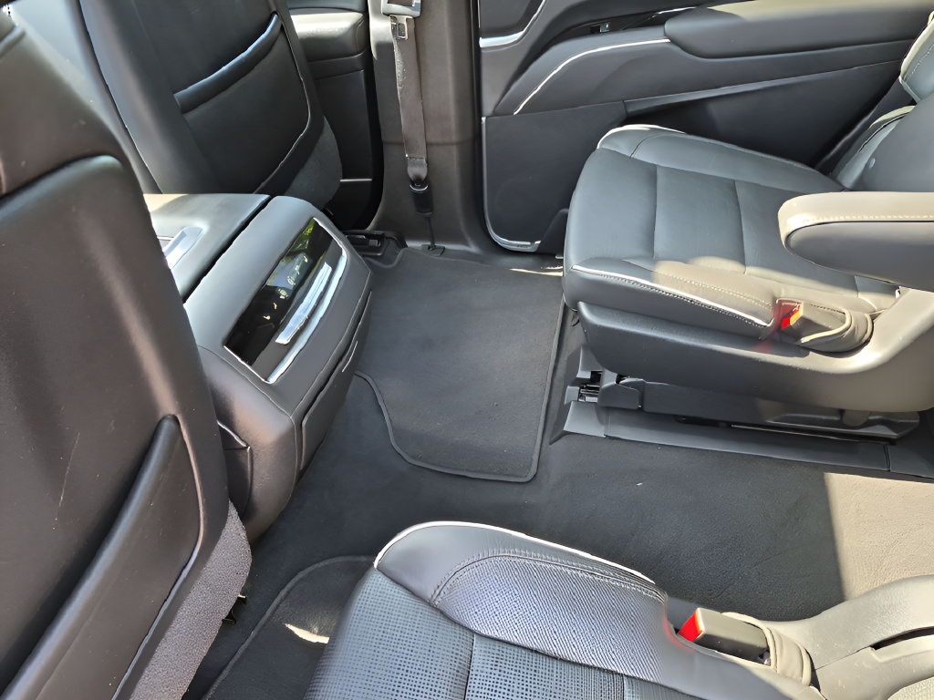 Used 2021 Cadillac Escalade Sport w/ Driver Assist Tech Package RWD image 34
