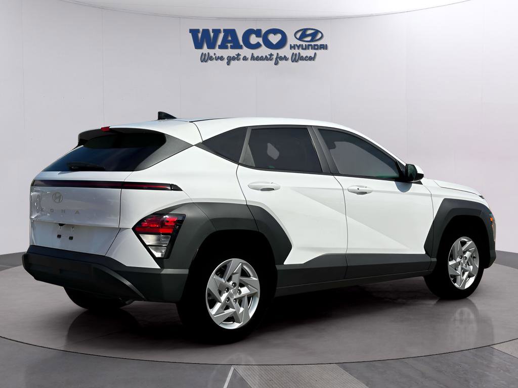 Used 2026 Hyundai Kona SE image 8