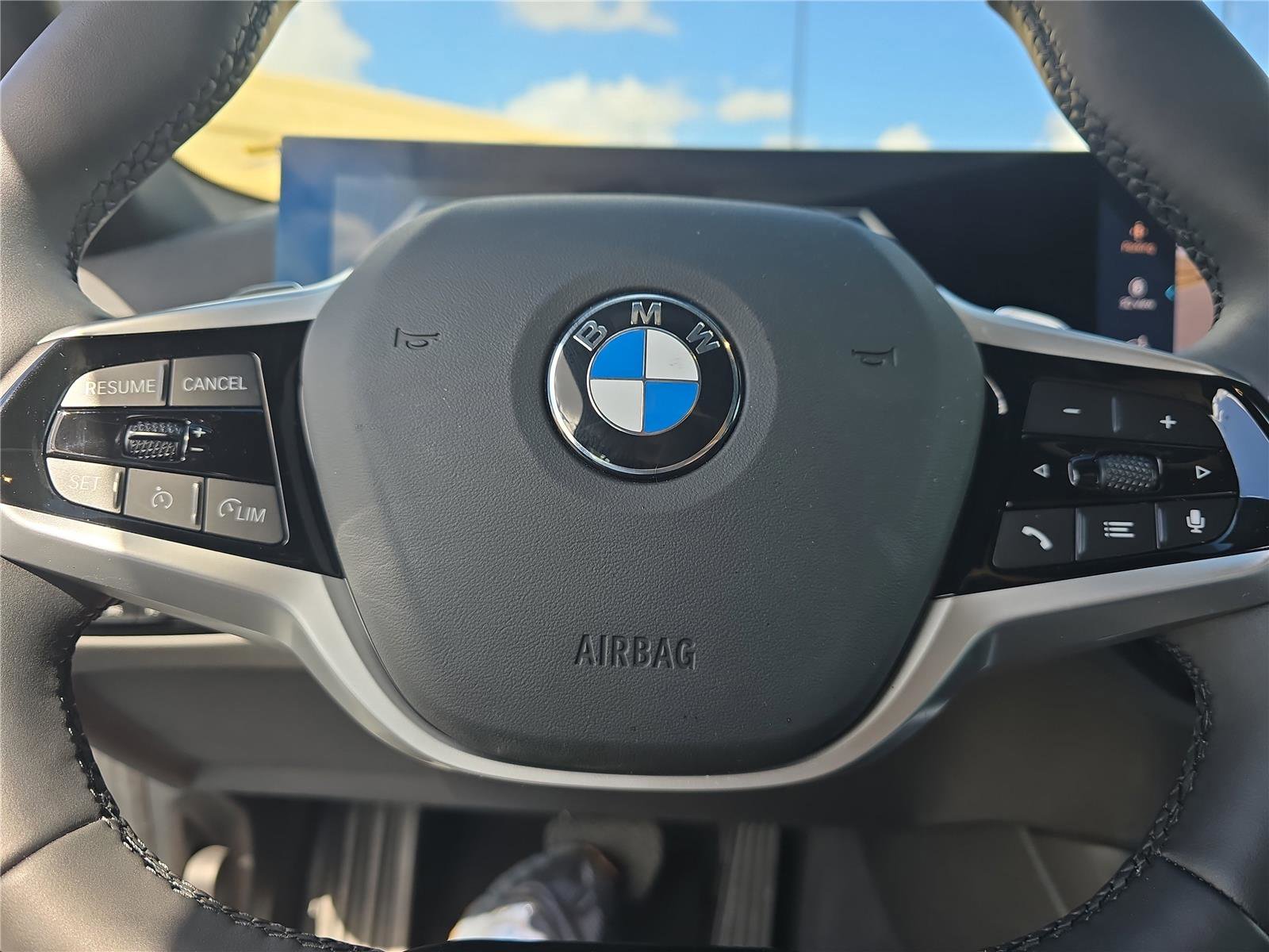 Used 2025 BMW 330i 330i image 19