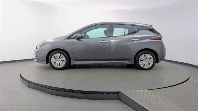 Used 2025 Nissan Leaf S FWD image 3