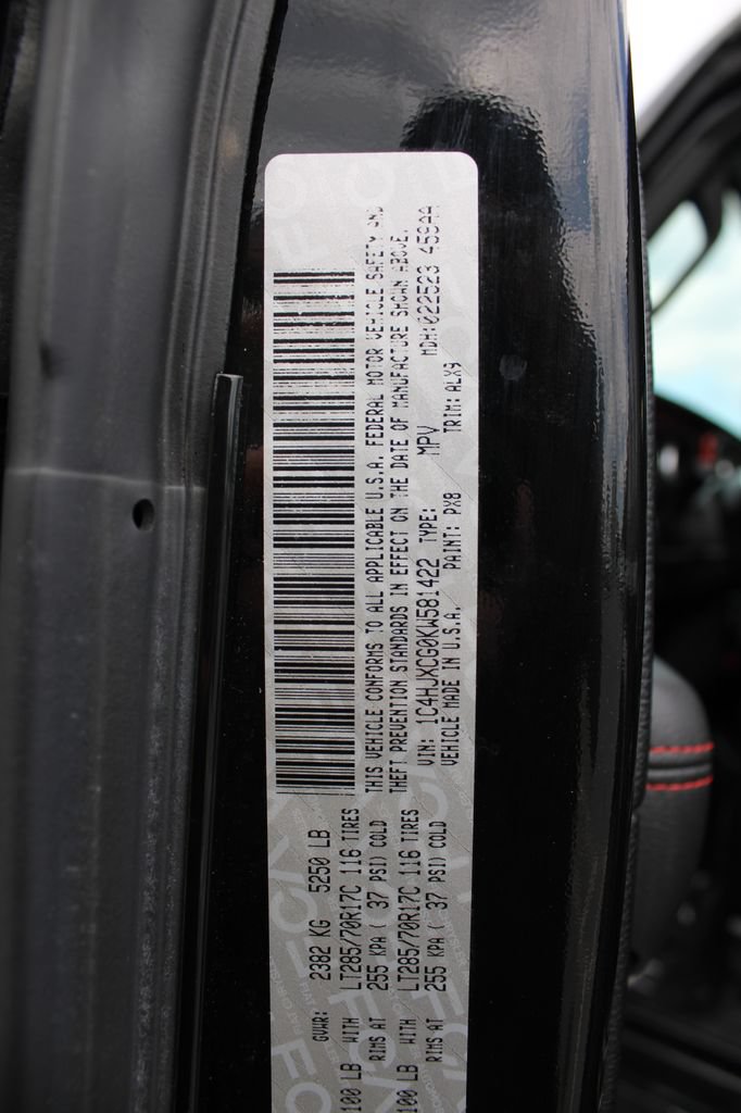 Used 2019 Jeep Wrangler Rubicon AWD/4WD image 32