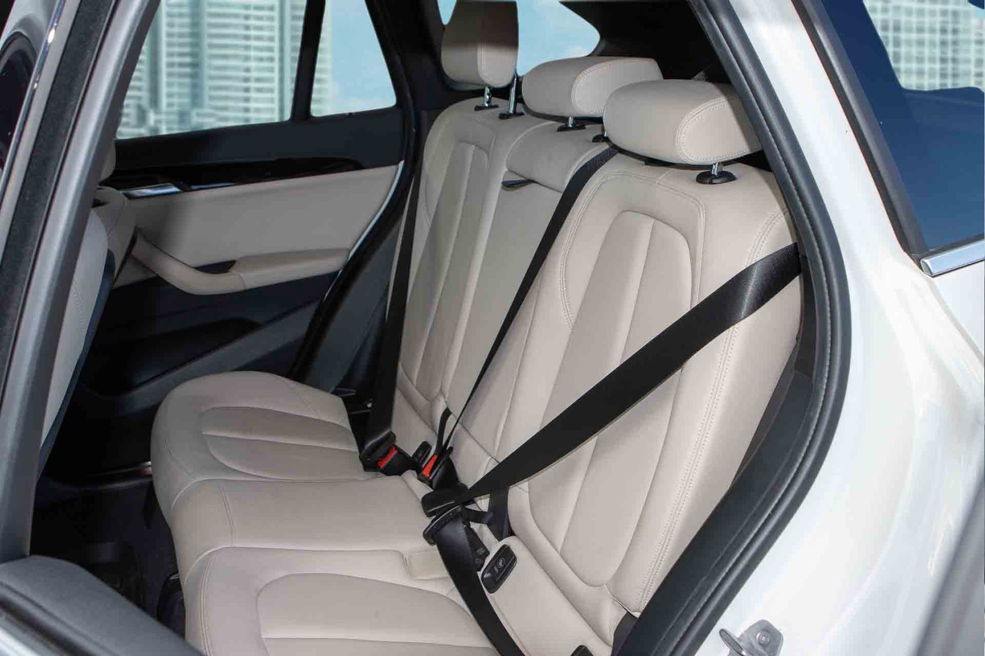 Used 2020 BMW X1 sDrive28i w/ Convenience Package image 17