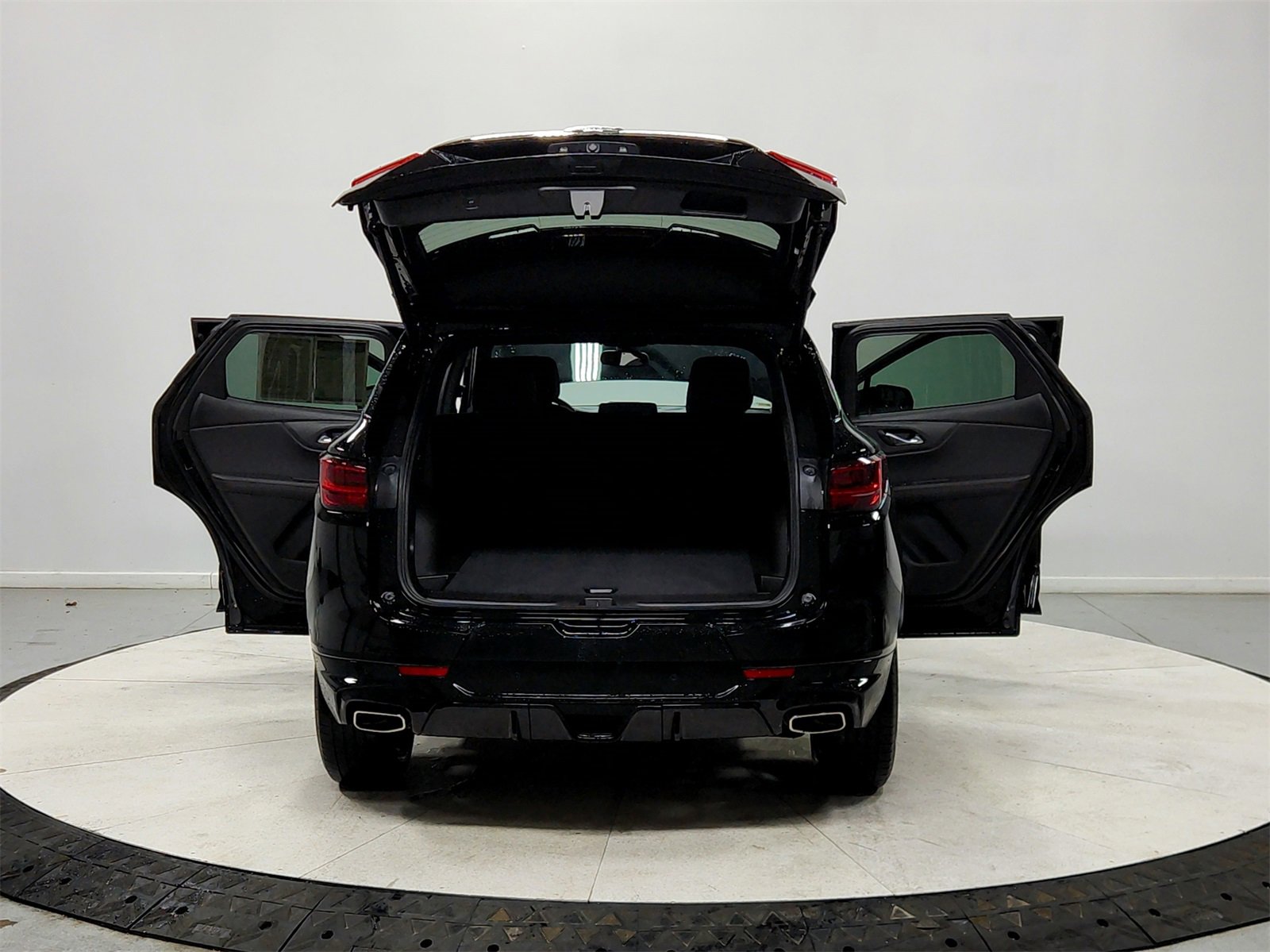 Used 2025 Chevrolet Blazer RS image 14