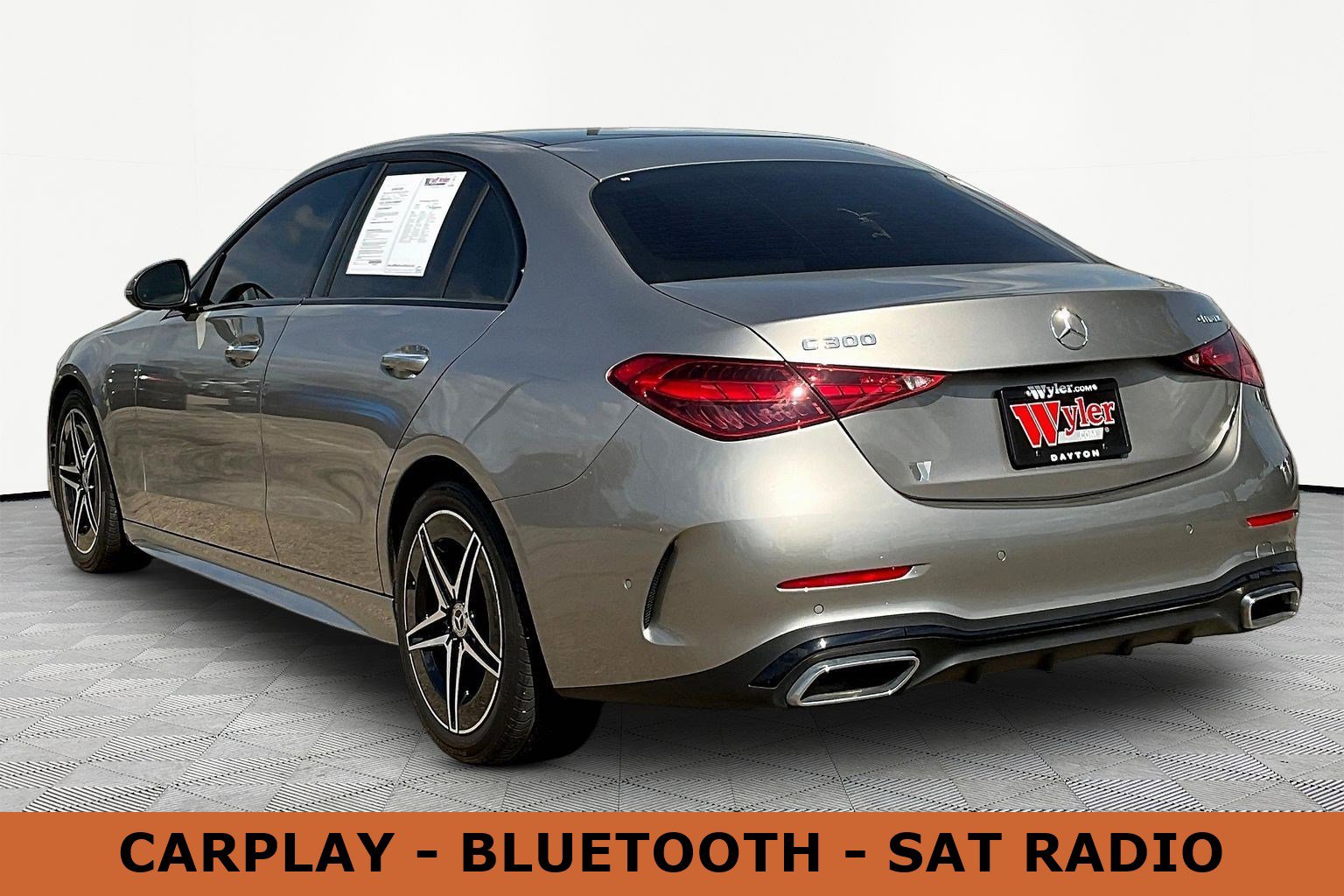 Used 2023 Mercedes-Benz C 300 4MATIC Sedan image 4