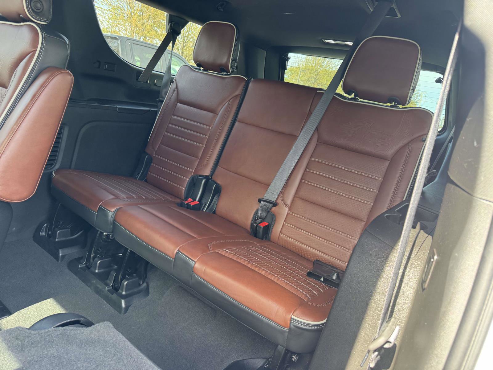 Used 2023 GMC Yukon XL Denali Ultimate AWD/4WD image 23