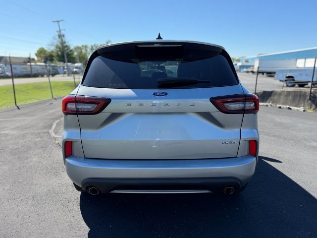 Used 2024 Ford Escape ST-Line image 6