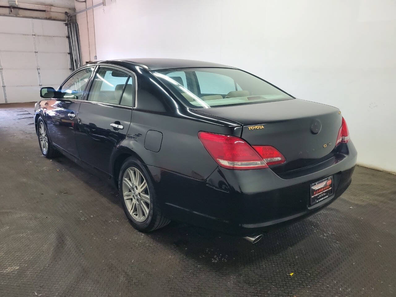 Used 2008 Toyota Avalon XL FWD image 5