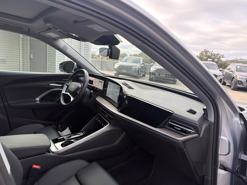 Used 2026 Audi Q5 Premium Plus AWD/4WD image 15