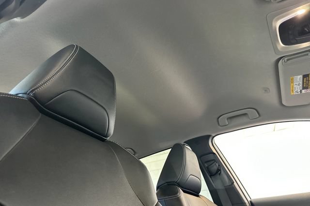 Certified 2025 Toyota Corolla Cross XLE FWD image 21