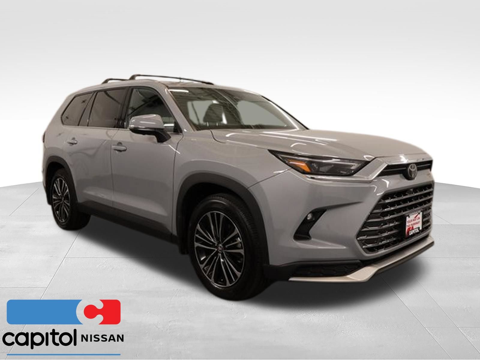 Used 2025 Toyota Grand Highlander AWD Hybrid