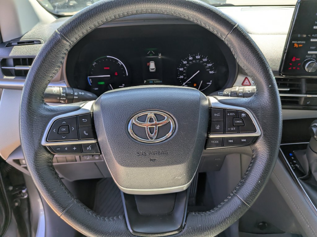 Used 2022 Toyota Sienna XLE FWD image 31