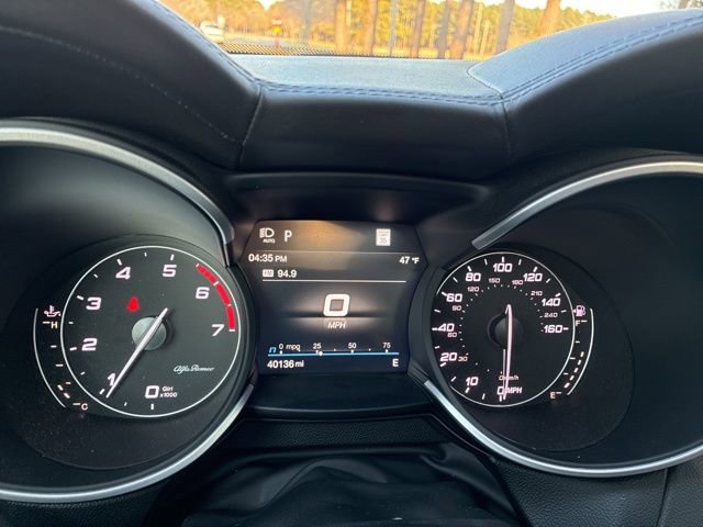 Used 2022 Alfa Romeo Stelvio Ti image 31