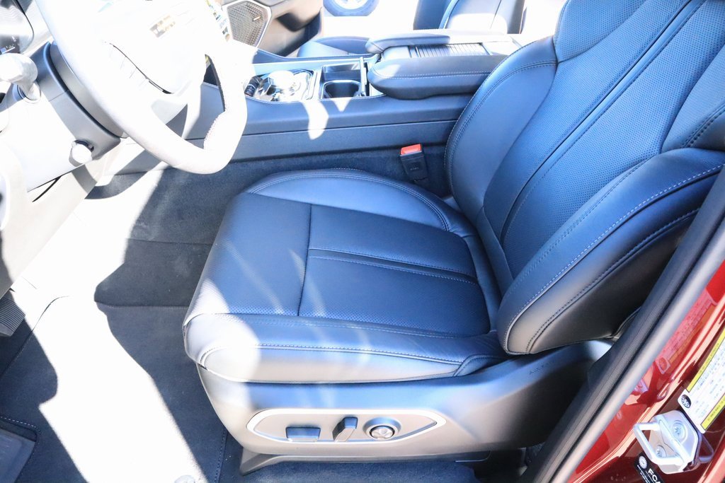 New 2025 Jeep Wagoneer Series II image 11