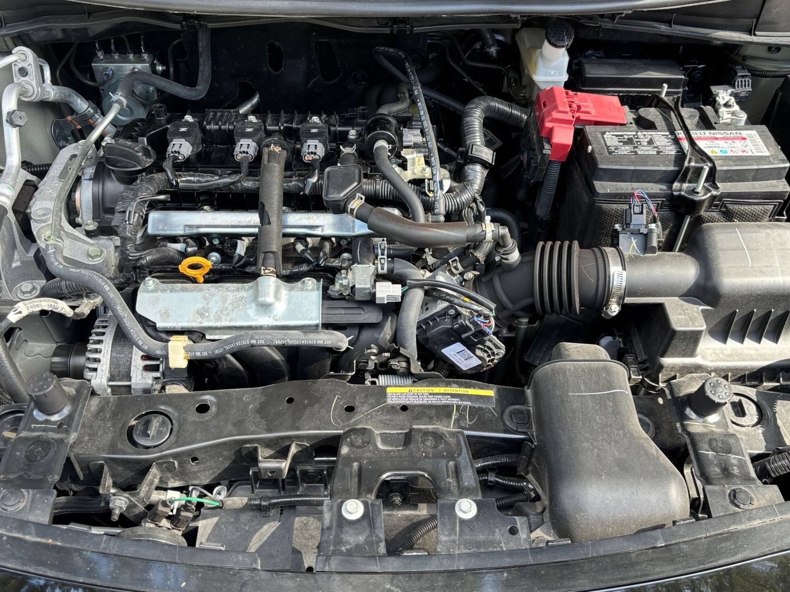 Used 2025 Nissan Versa SV FWD image 29