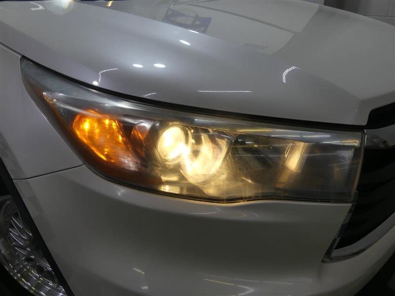 Used 2015 Toyota Highlander Limited Platinum image 15