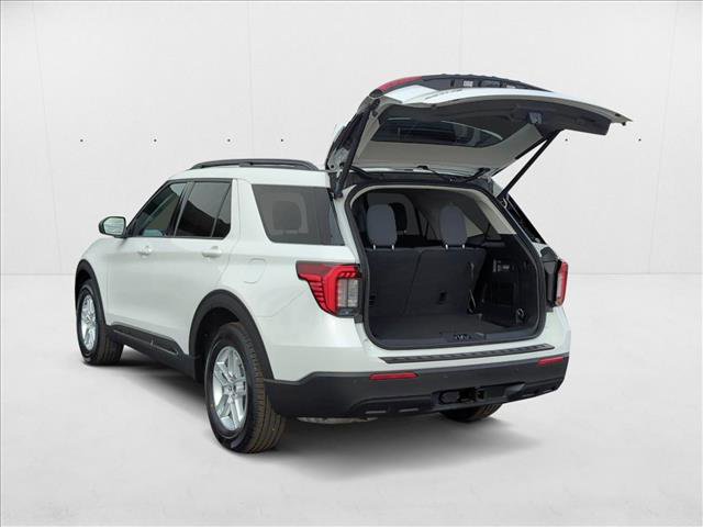 New 2025 Ford Explorer Active image 9
