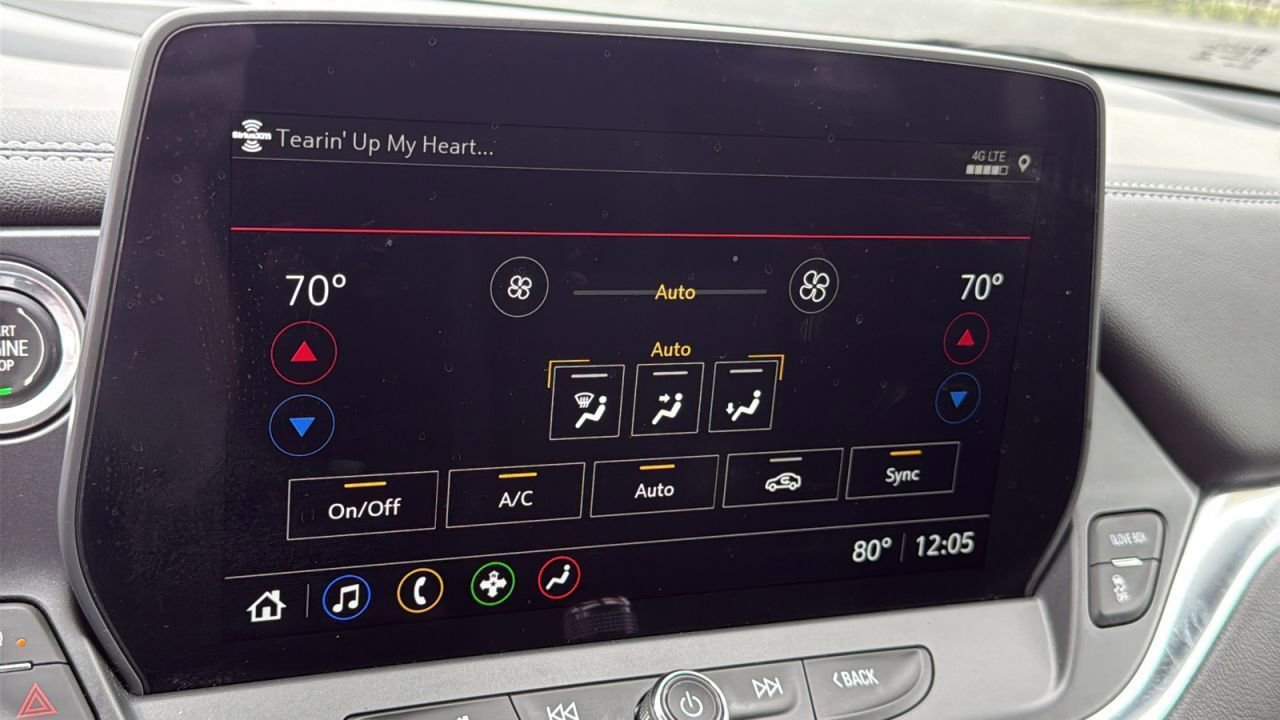 Used 2023 Chevrolet Blazer LT w/ Driver Confidence Package image 15