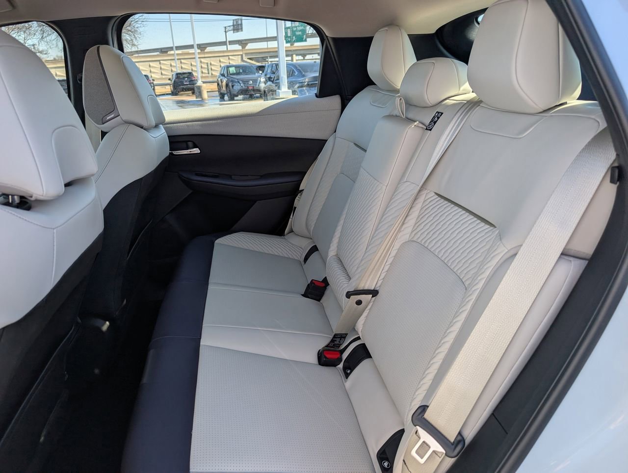 New 2026 Nissan Leaf Platinum+ image 20