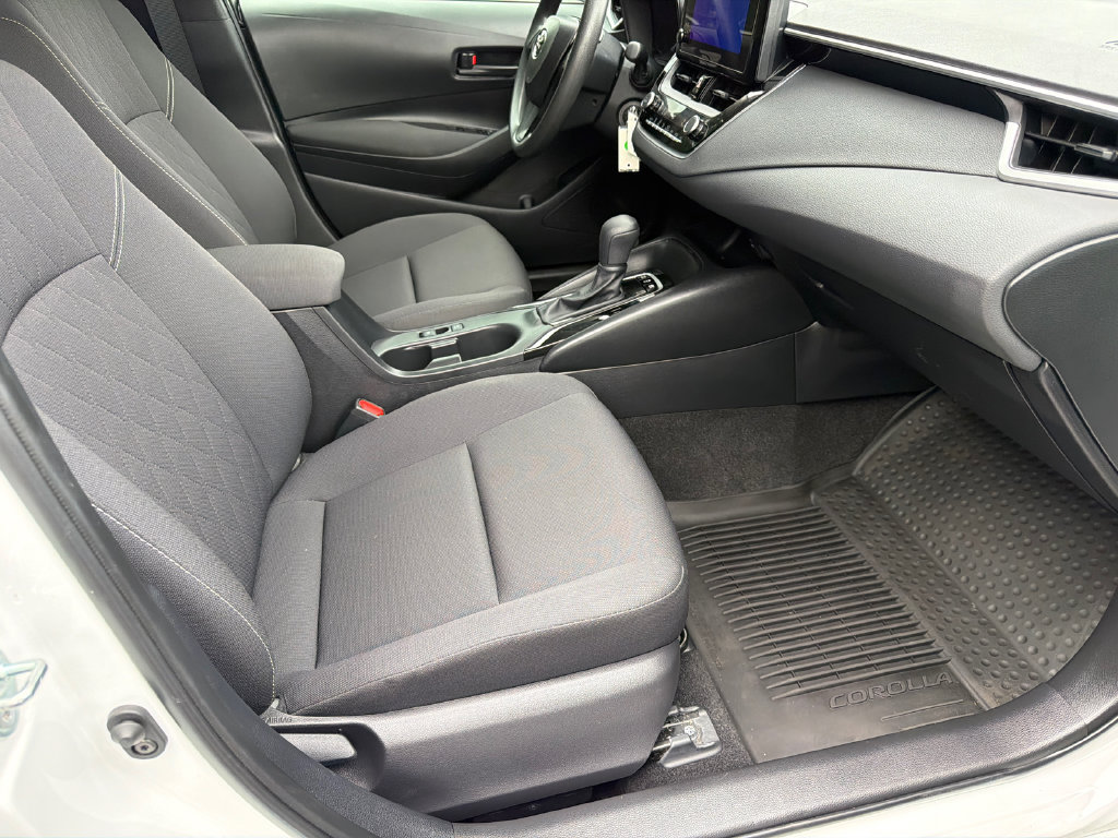 Used 2023 Toyota Corolla LE FWD image 17