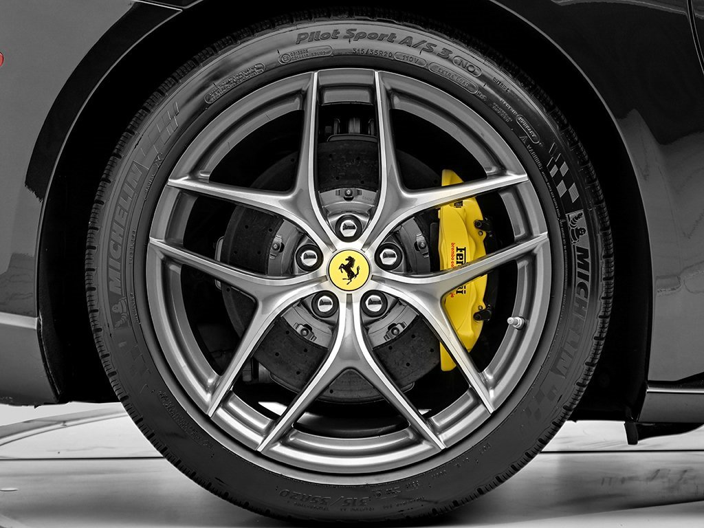 Certified 2014 Ferrari F12 Berlinetta image 37