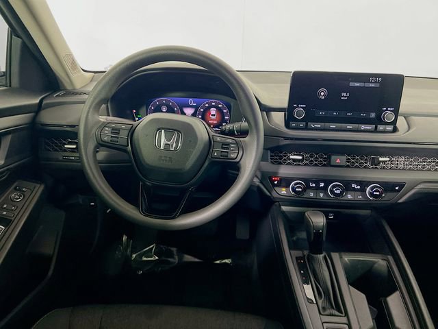 Certified 2023 Honda Accord EX image 20