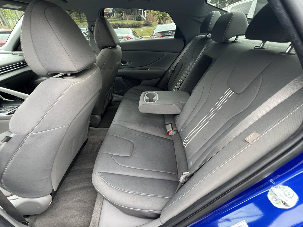 Used 2024 Hyundai Elantra SEL w/ Convenience Package FWD image 9