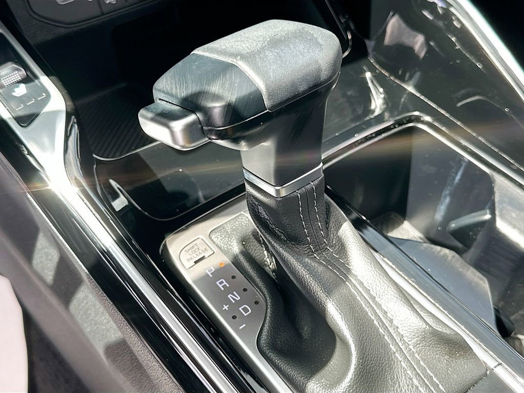 Certified 2024 Kia Sorento SX image 17