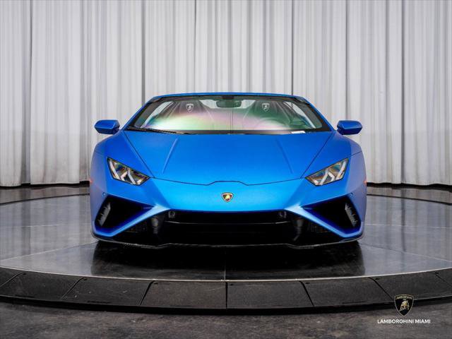 Used 2023 Lamborghini Huracan EVO RWD image 2