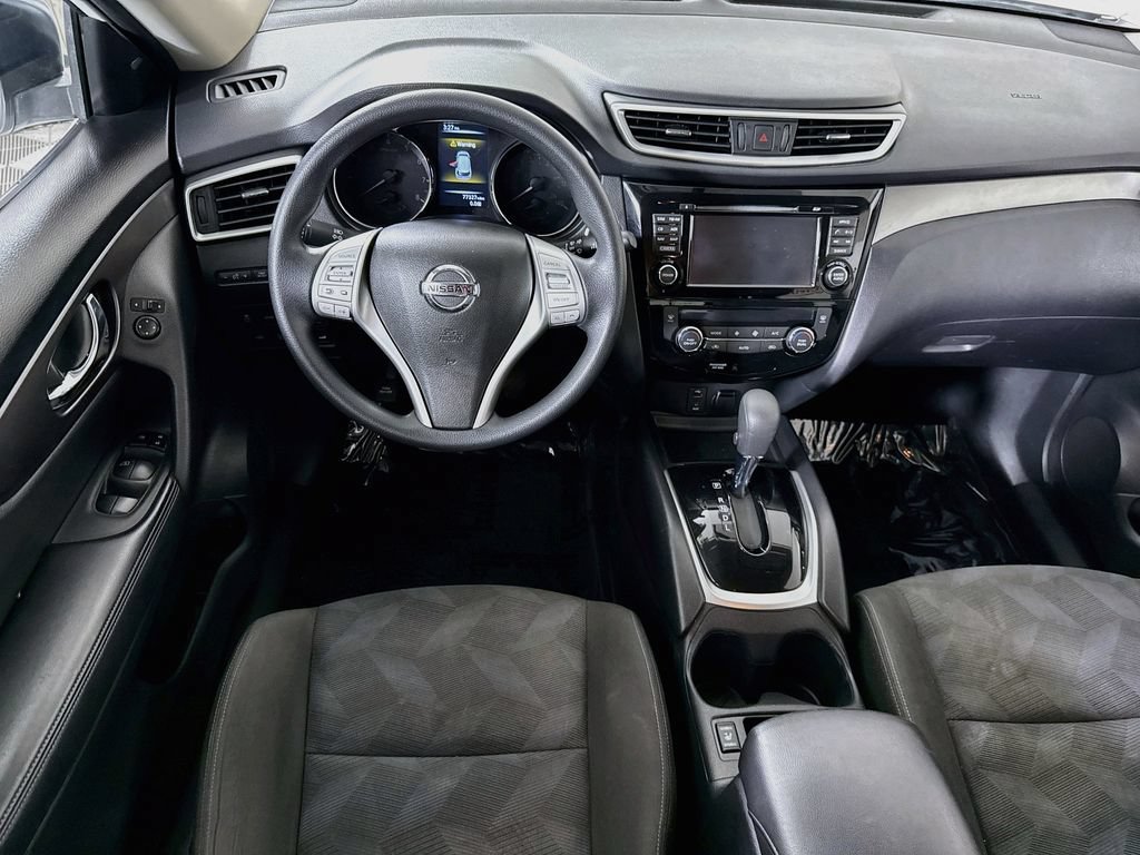 Used 2016 Nissan Rogue SV w/ SV Premium Package AWD/4WD image 3