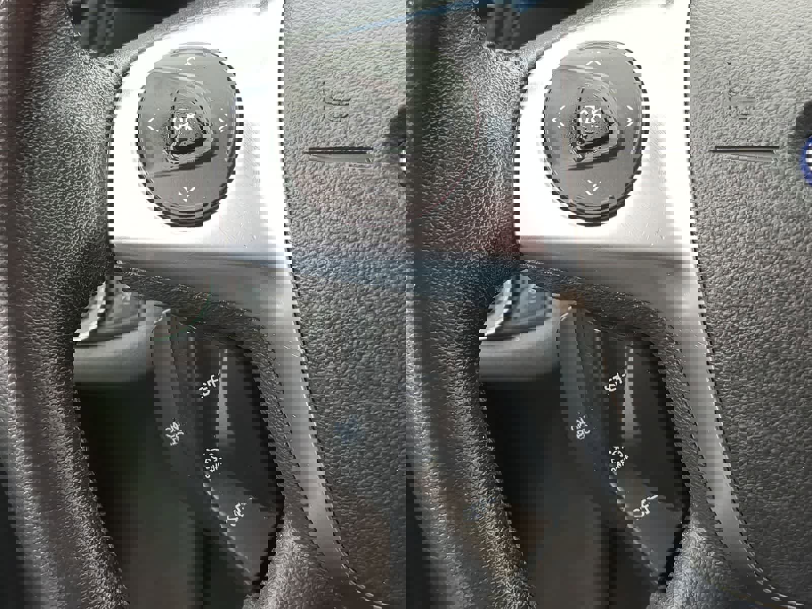 Used 2018 Ford C-MAX Titanium w/ Equipment Group 301A image 23