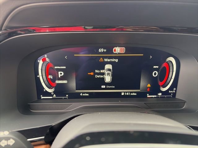 New 2026 Nissan Pathfinder Platinum image 13