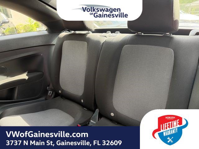 Used 2019 Volkswagen Beetle 2.0T S FWD image 15