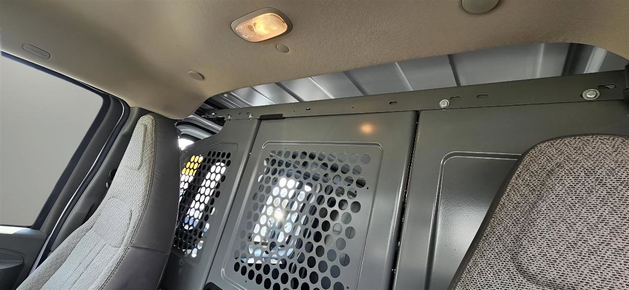 Used 2022 Chevrolet Express 2500 w/ Driver Convenience Package image 16