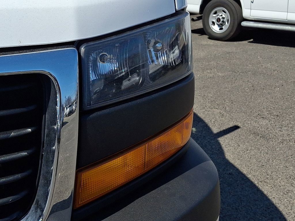 Used 2024 GMC Savana 2500 w/ Driver Convenience Package image 37