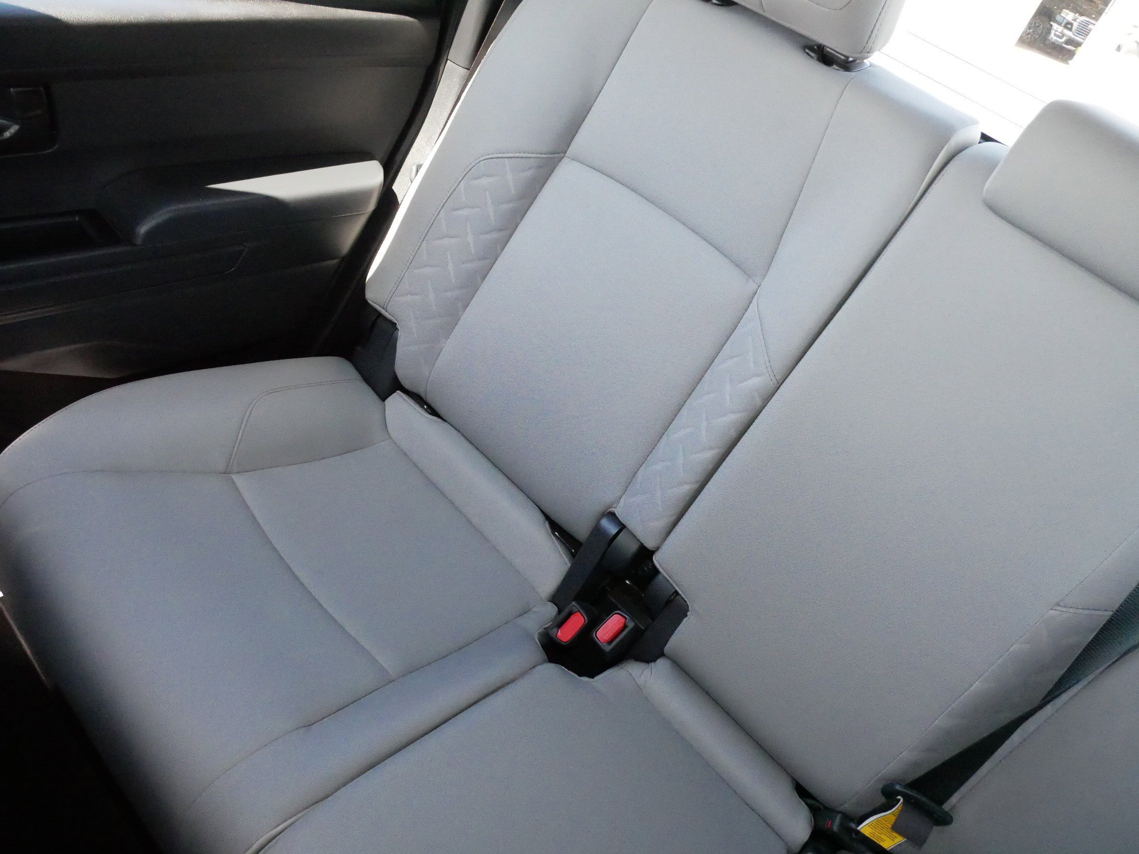 Used 2024 Toyota Tacoma SR5 AWD/4WD image 12
