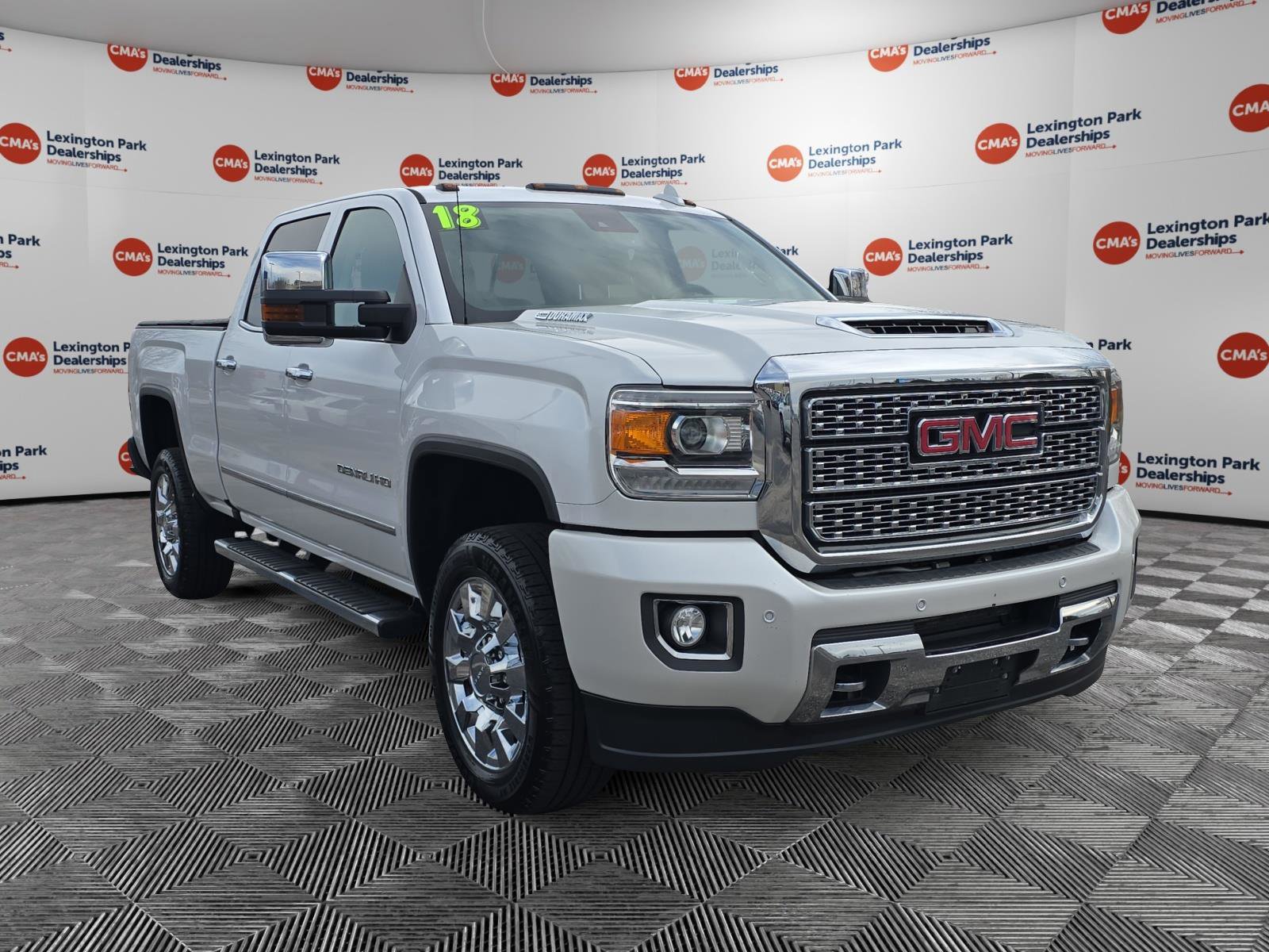 Used 2018 GMC Sierra 2500 Denali w/ Duramax Plus Package image 1