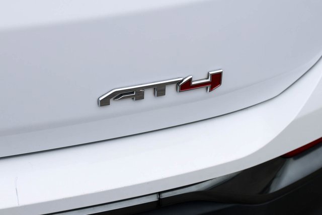 Used 2023 GMC Terrain AT4 image 8