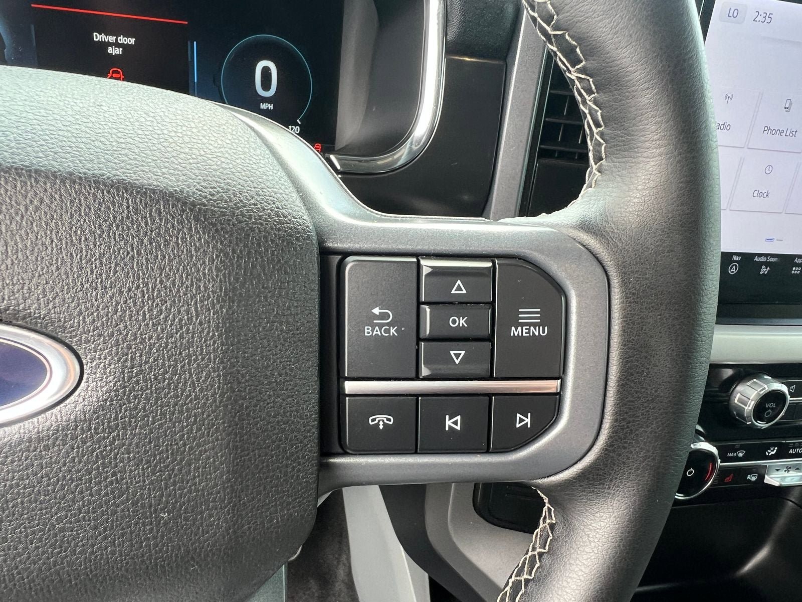 Used 2023 Ford F150 Lightning XLT AWD/4WD image 18