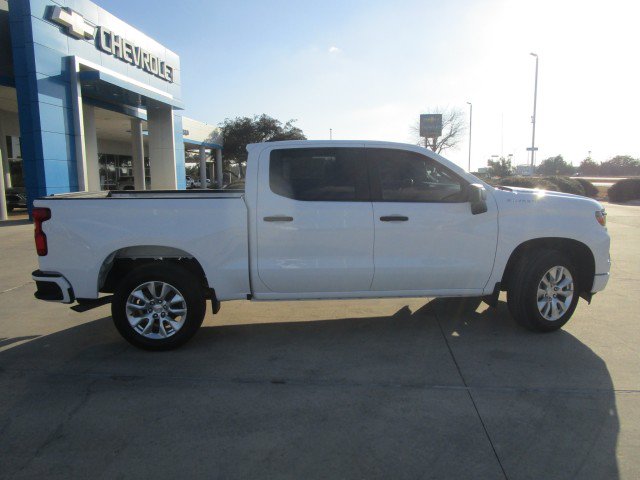 New 2026 Chevrolet Silverado 1500 Custom RWD image 8